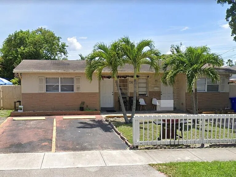 Primary Photo - 4140 SW 18th St