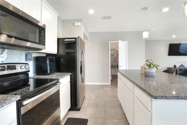 Building Photo - Aspen House