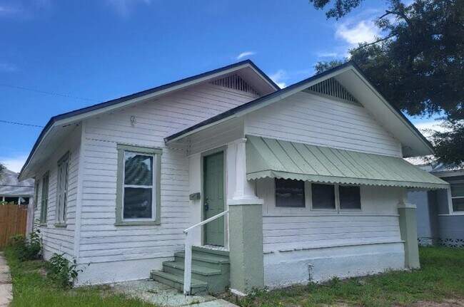 Primary Photo - 2.0 bedroom in St. Petersburg Florida 33705