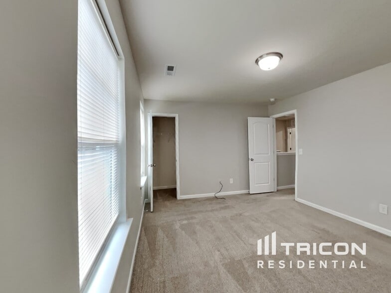 Building Photo - 183 Meadow Hills Dr