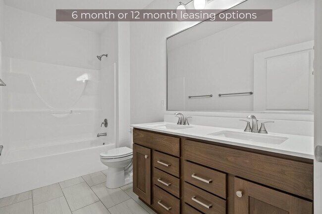 Building Photo - 6323 Murano Way