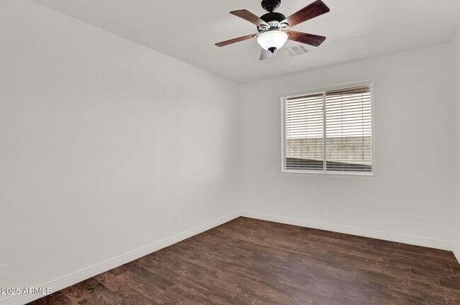 Building Photo - 7431 E Norwood St