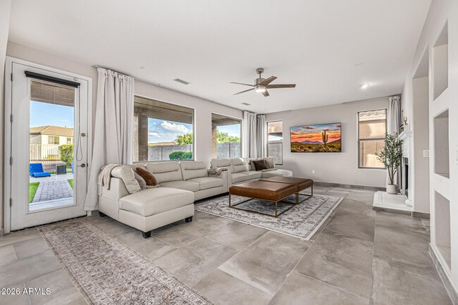 Building Photo - 5211 N 193rd Ave