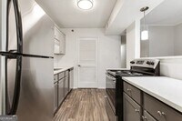 Building Photo - 2330 Cobb Pkwy SE