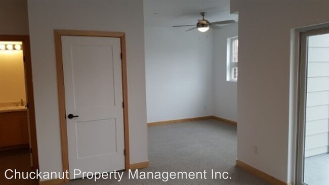 Building Photo - 1801 C St