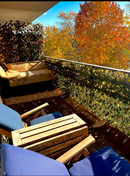 Building Photo - 400 Central Park W