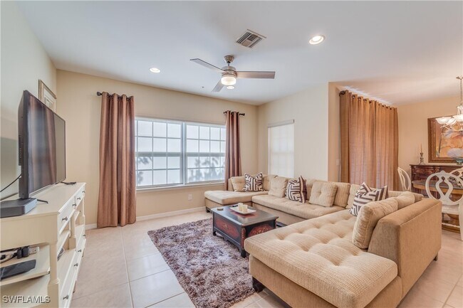 Building Photo - 8540 Violeta St