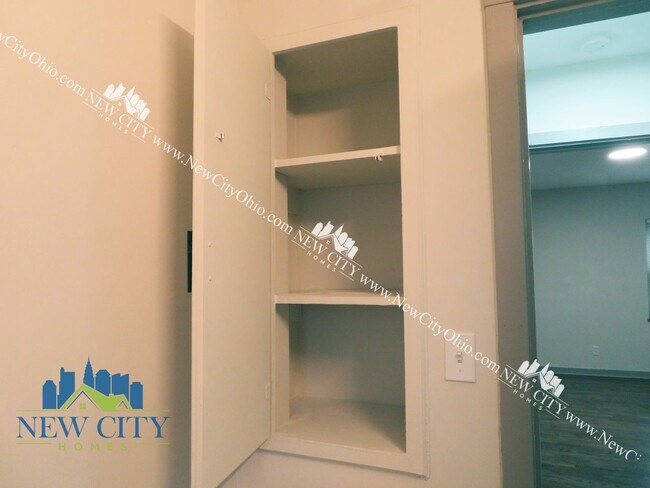 Building Photo - Newly Renovated Apartment Building