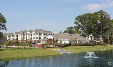 Building Photo - The Pointe at Pickett Farms