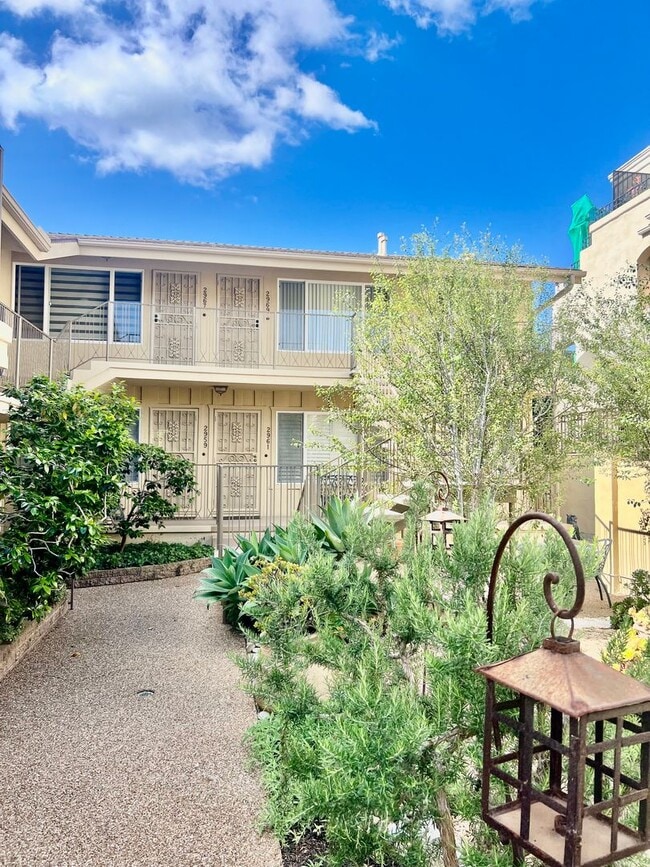 Building Photo - La Playa 1 bedroom, 1 bath Steps to Bay & Point Loma Village