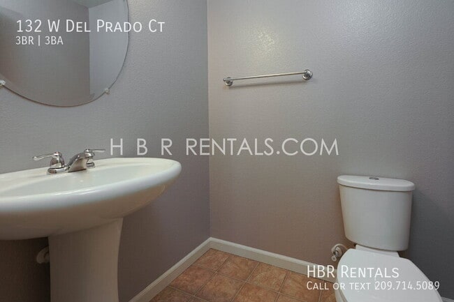 Building Photo - 132 W Del Prado Ct