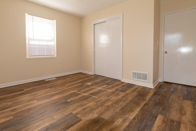Building Photo - 3512 Brockton Ln