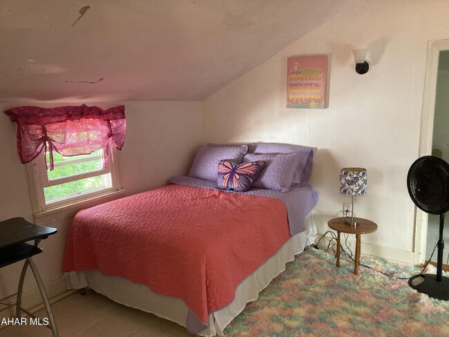 Building Photo - 3117 Main Rd