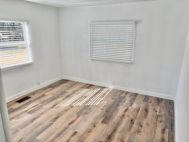Building Photo - 2709 Deep Forest Cir