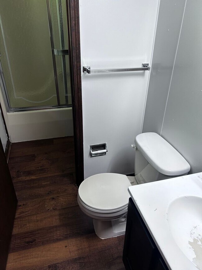 Building Photo - 1601 Cedarbrook Dr