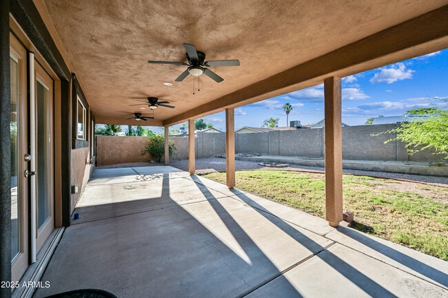 Building Photo - 2914 E Michelle Dr