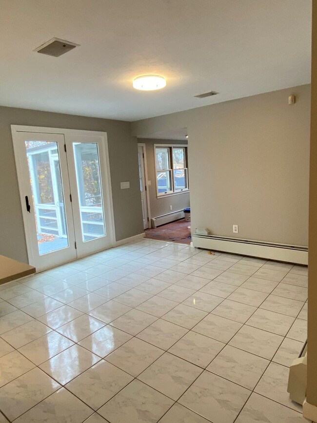 Building Photo - 42 Belfield Dr