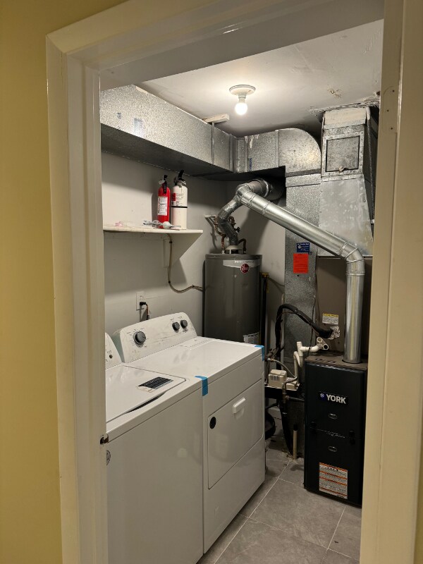 Building Photo - 2702A Sussex Ct