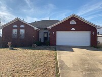 Building Photo - Cozy 3 Bedroom/2 Bathroom Home for Rent in...