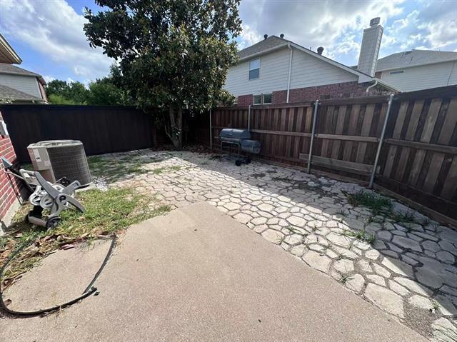 Building Photo - 1705 Honey Creek Ln