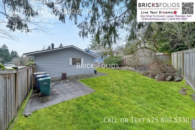 Building Photo - Your Perfect Home Awaits in Juanita, Kirkland