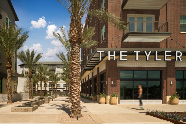 Building Photo - The Tyler