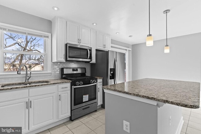 Building Photo - 1316 Wilson Rd