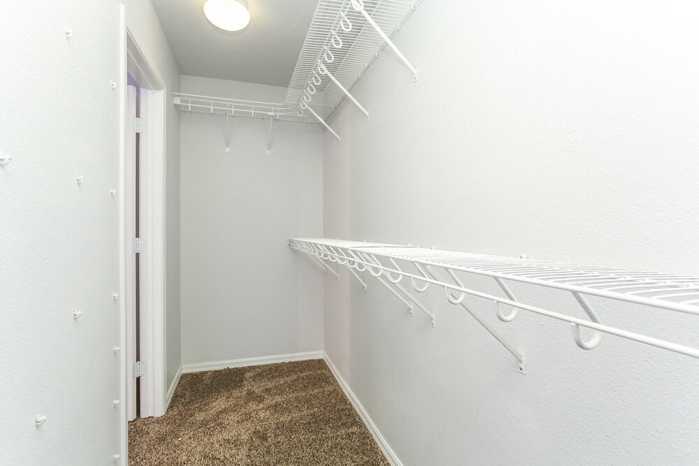 Building Photo - 7712 Sparrowgate Ave