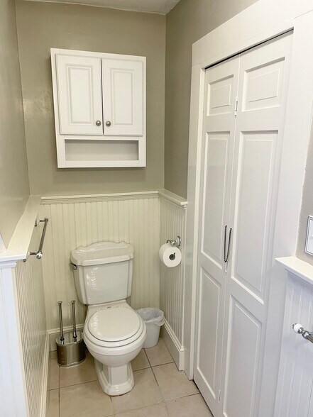 Building Photo - 4 Belmont St