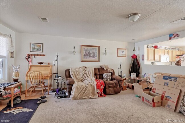Building Photo - 2 br, 2 bath House - 9338 Welby Road Terrace