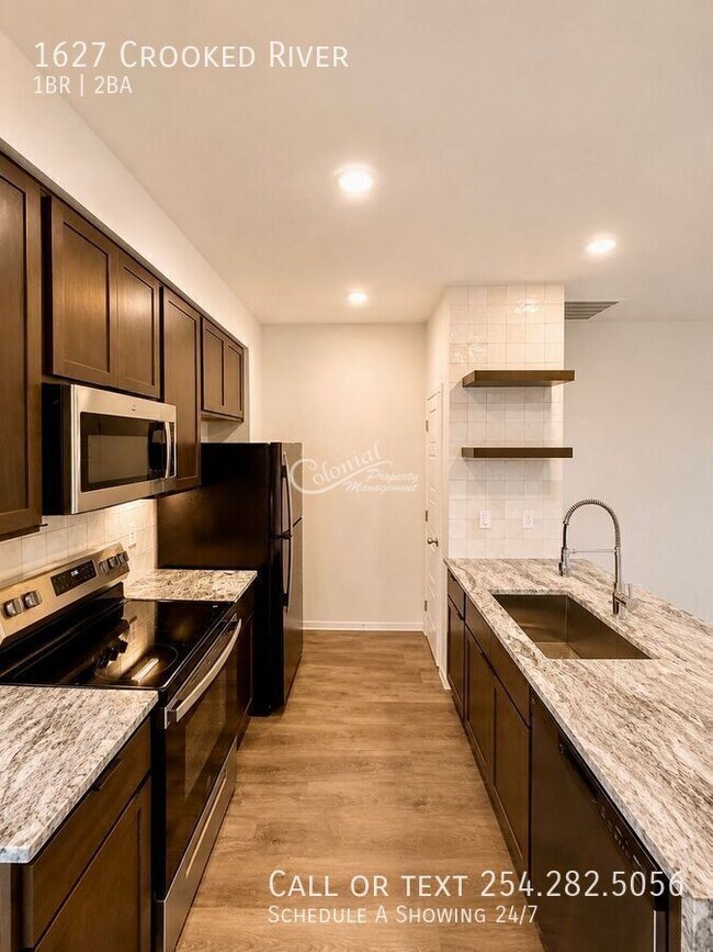 Building Photo - 1627 Crooked River
