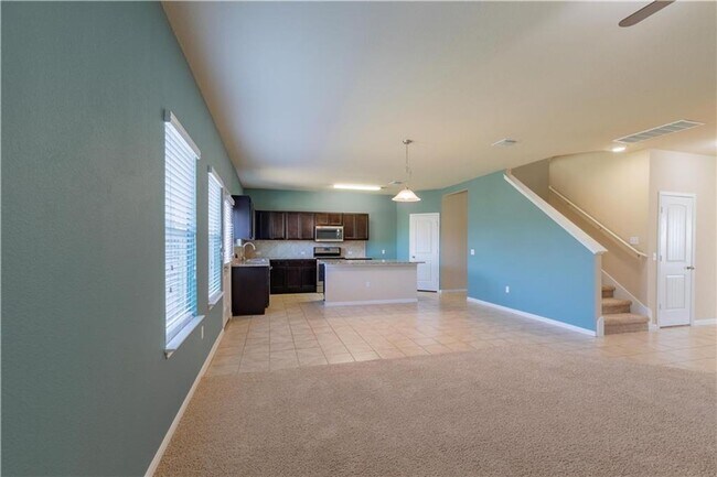 Building Photo - Spacious 4/BR, 2.5/BA Home in Cedar Park –...