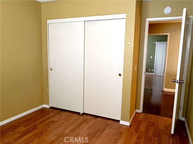 Building Photo - 1349 Crestmont Dr