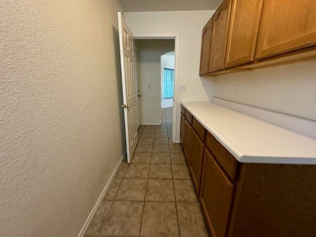 Building Photo - 3 Bedroom 2Ba with Side RV Space & fenced yard