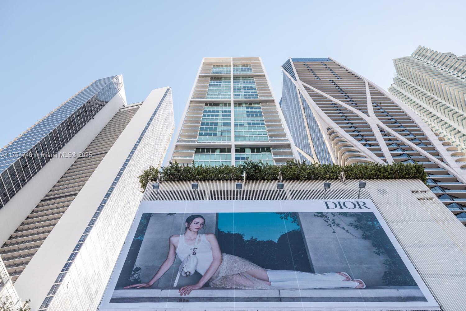 Building Photo - 1040 Biscayne Blvd