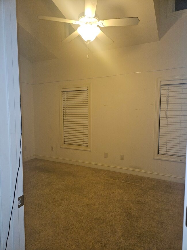 Building Photo - 4912 Exton Park Loop
