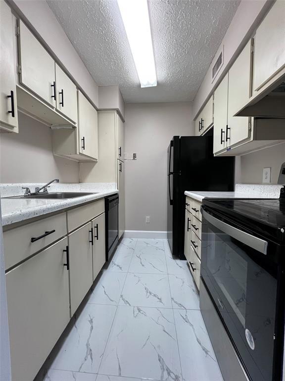 Building Photo - 305 Wymore Rd