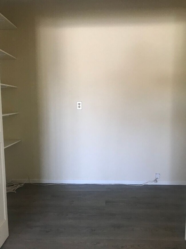 Building Photo - Cozy Grand Terrace Home