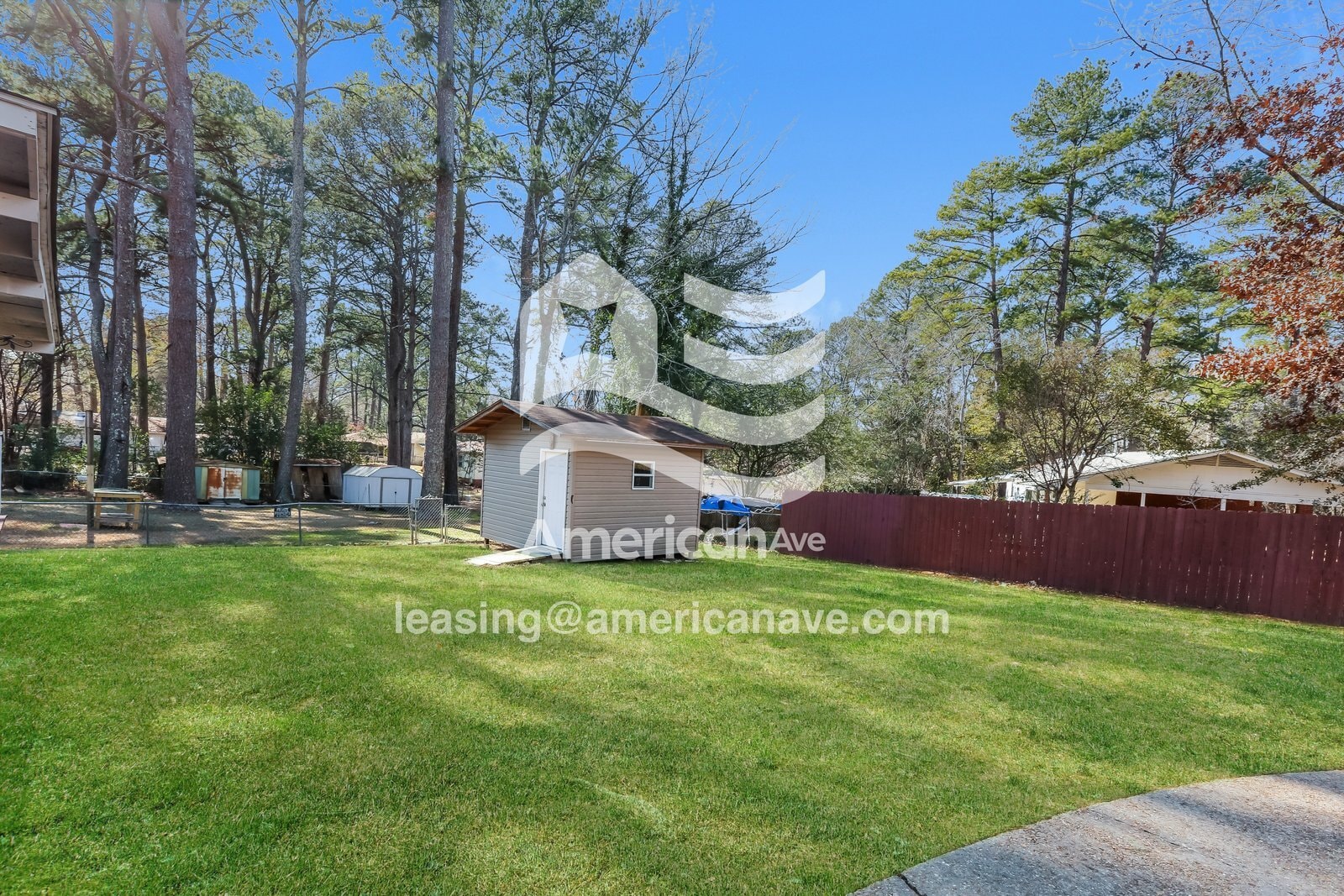 Building Photo - 3025 Charleston Dr