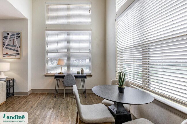 Building Photo - 3235 Heritage Trl