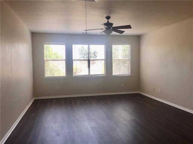 Building Photo - 1016 Grey Fox Dr