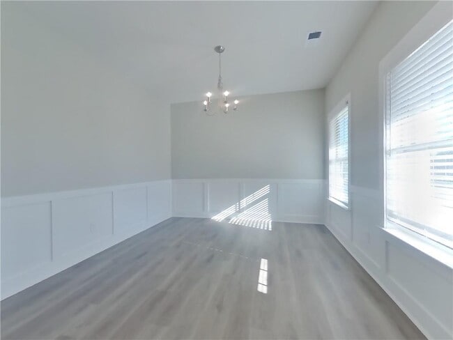 Building Photo - 409 Curlin Ct