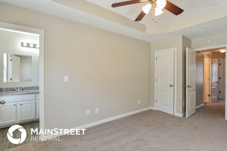 Building Photo - 6332 Ellenwood Dr