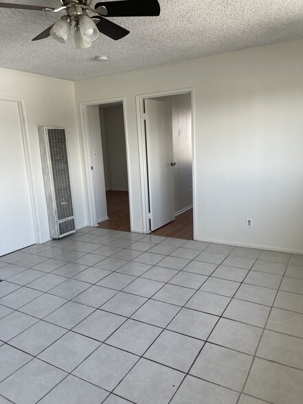 Building Photo - 3351 W 135th St