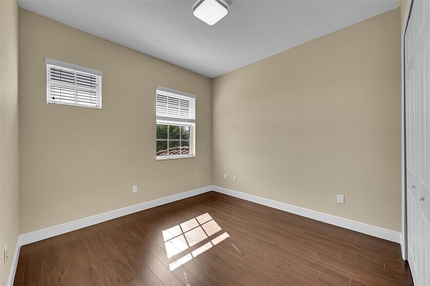 Building Photo - 12805 NW 83rd Ct