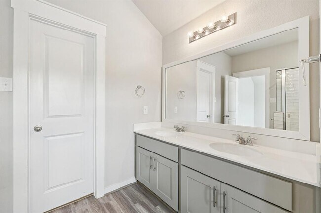 Building Photo - 111 Amber Fields Trail