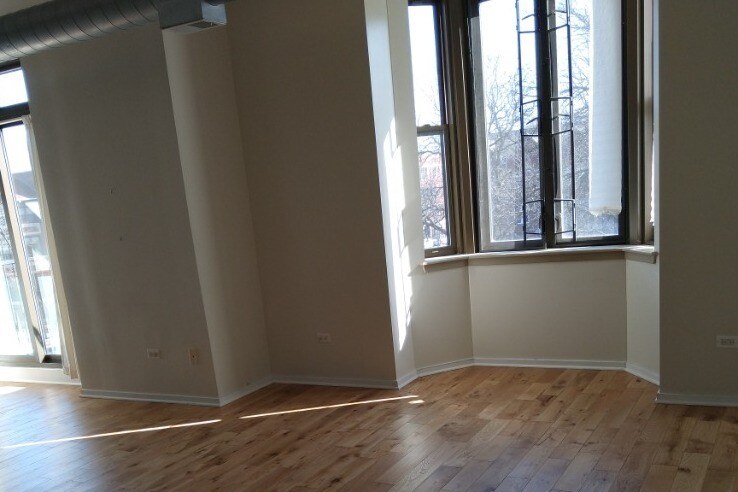 Building Photo - 5200 S Ellis Ave