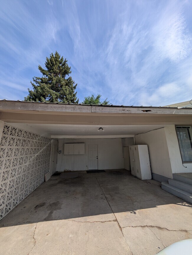 Building Photo - 504 W 100 N
