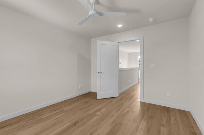 Building Photo - Amazing New Construction in North Nashville!