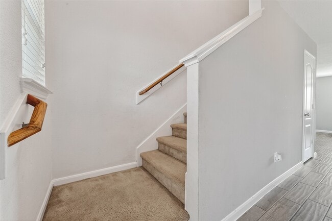 Building Photo - 2707 Piney Lake Ct